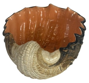 Italian Majolica Ceramic Seashell Center Bowl