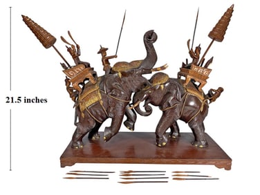 Large Thai Elephants Battle Wooden Sculpture