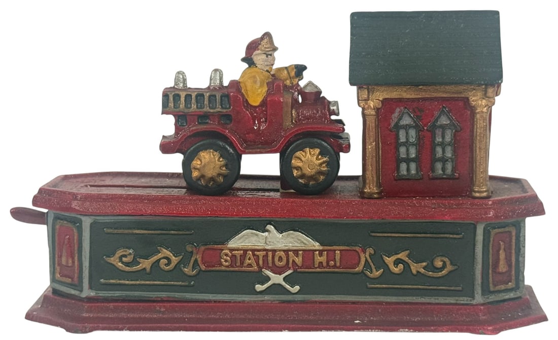 Cast Iron Station H.I. Fire Truck Mechanical Bank (1 of 5)