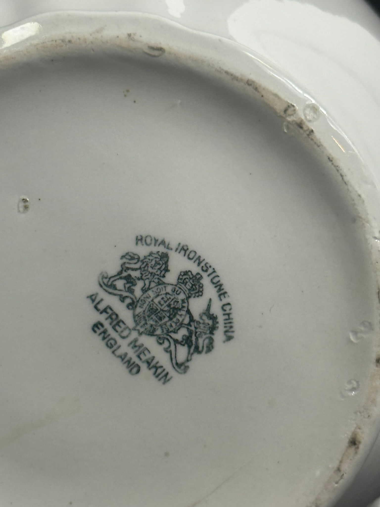 Alfred Meakin, Atelier de Segries Handled Pitchers - 5