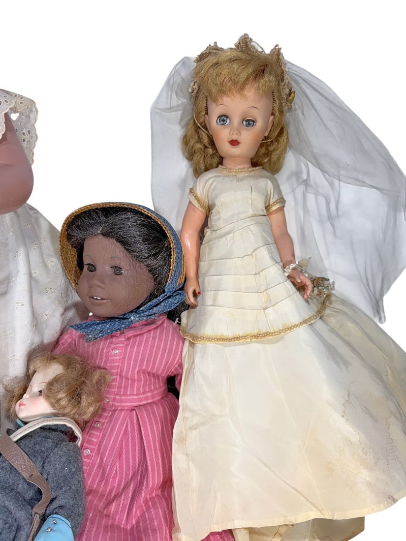 Liala Italy, Pleasant Co & Others Dolls 7pc LOT - 2