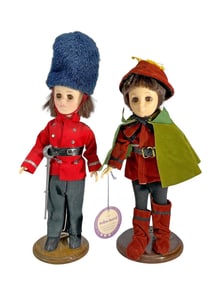 Effanbee, USA Robin Hood & British Soldier 2pc LOT