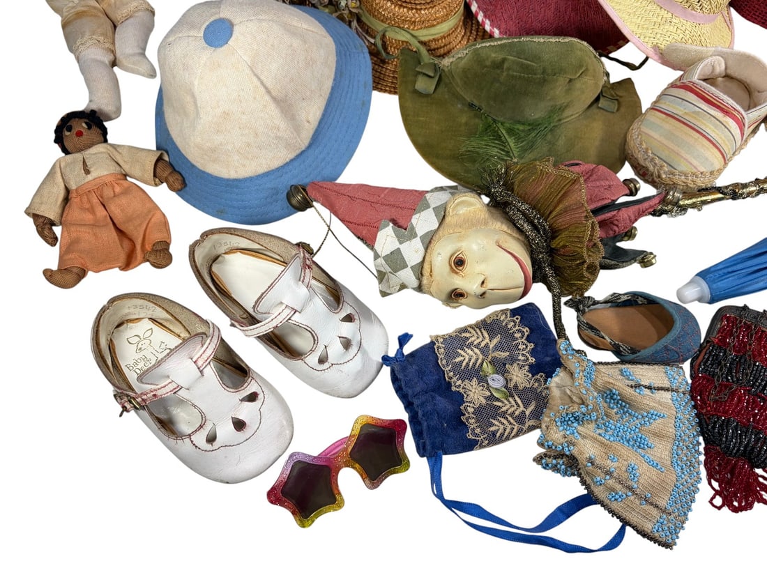 Doll Hats, Shoes & Other Accessories 31pc LOT - 5