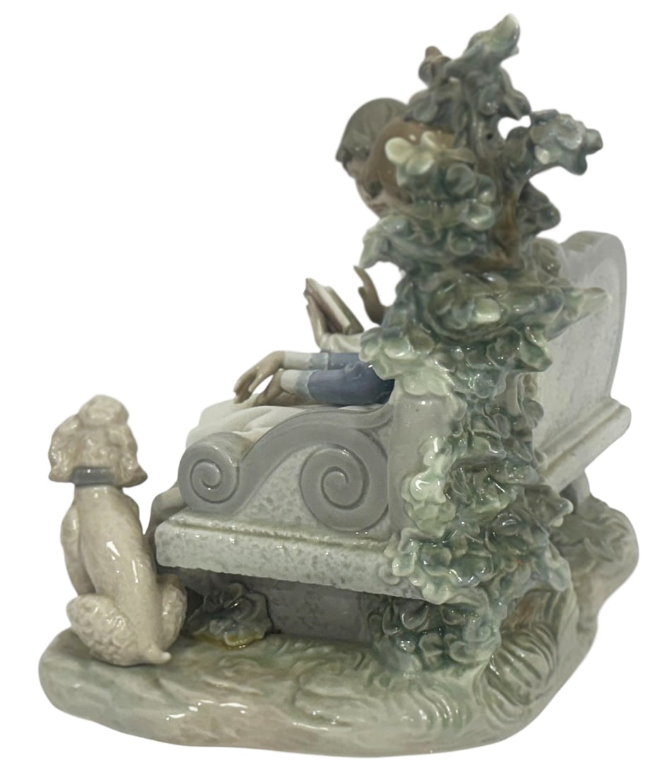 Lladro Poetry of Love Porcelain Figurine No. 5442 - 4