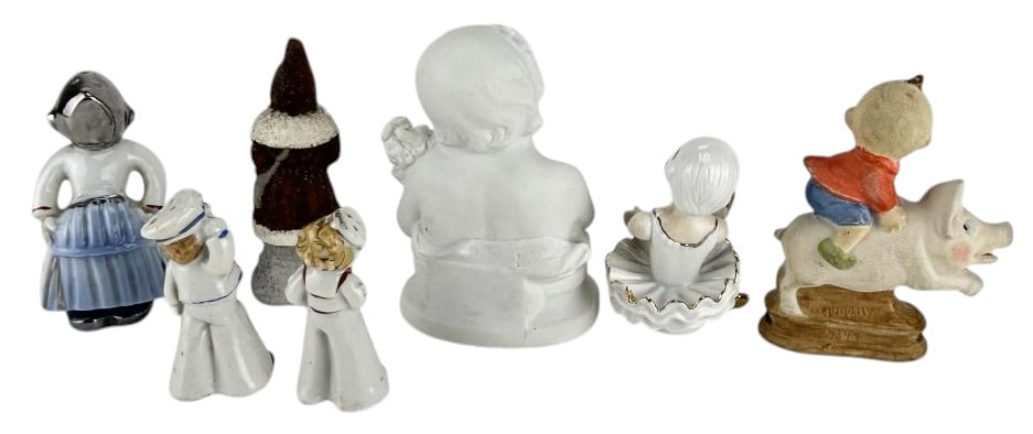 Porcelain & Ceramic Mini Miniature Figurines 7pcs - 9