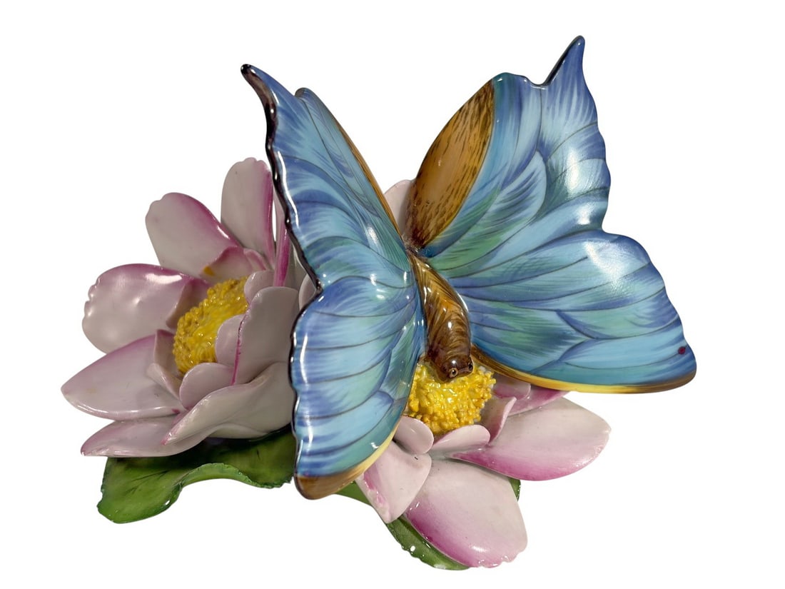 Herend hungary Butterfly on Flowers Porcelain Fig (1 of 6)