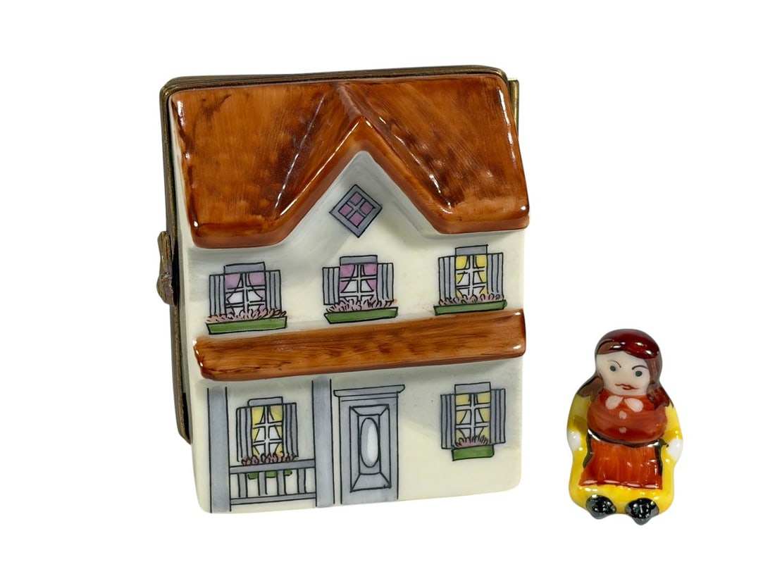 Limoges France Doll House Porcelain Trinket Box (1 of 6)