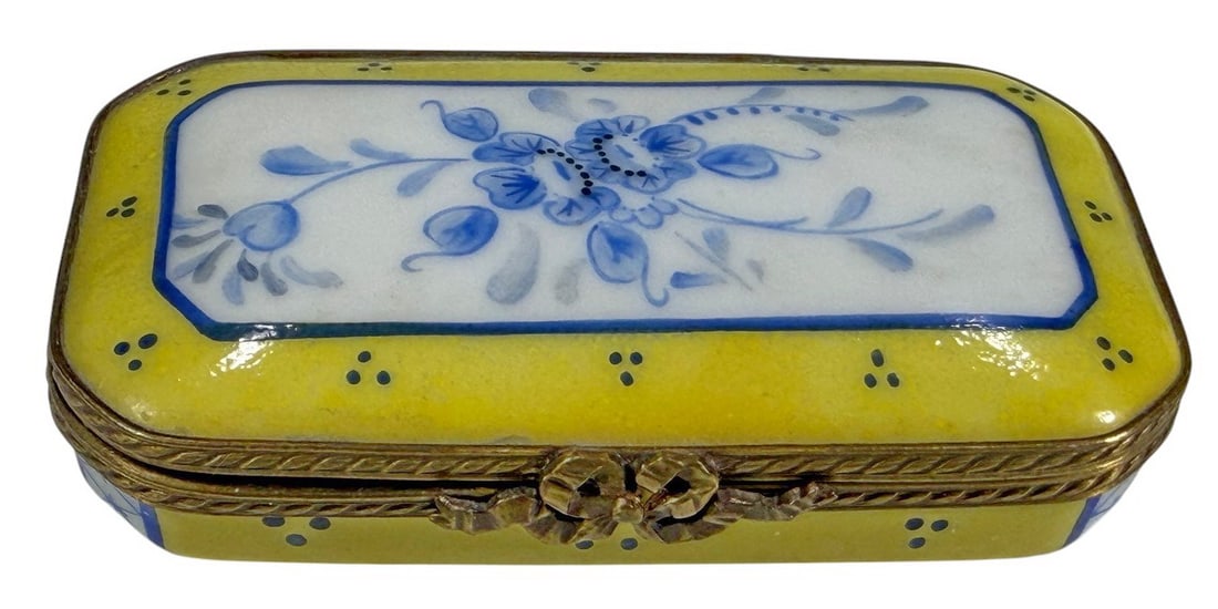 Limoges Eximious France Porcelain Trinket Box (1 of 4)