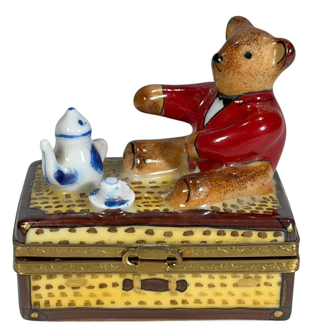 Limoges France Teddy Bear Tea Party Trinket Box (1 of 7)