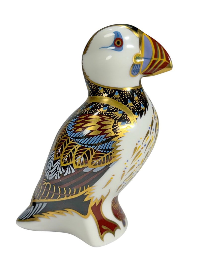 Royal Crown Derby Imari Puffin Gilt Paperweight (1 of 6)
