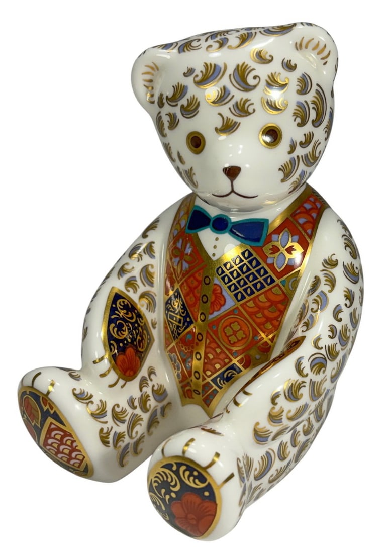 Royal Crown Derby Imari Teddy Bear Paperweight (1 of 6)