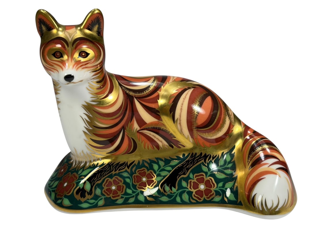Royal Crown Derby Imari Gilt Fox Cub Paperweight (1 of 6)