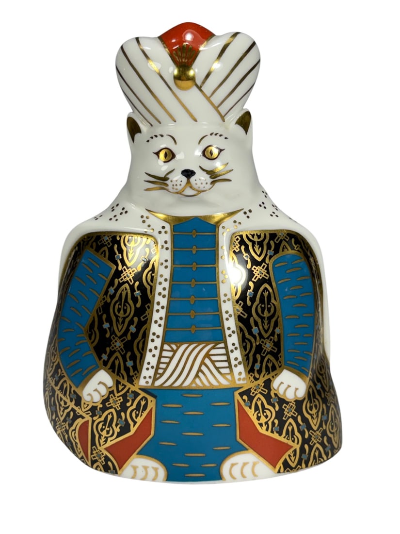 Royal Crown Derby Royal Cat Persian Porcelain Fig (1 of 5)