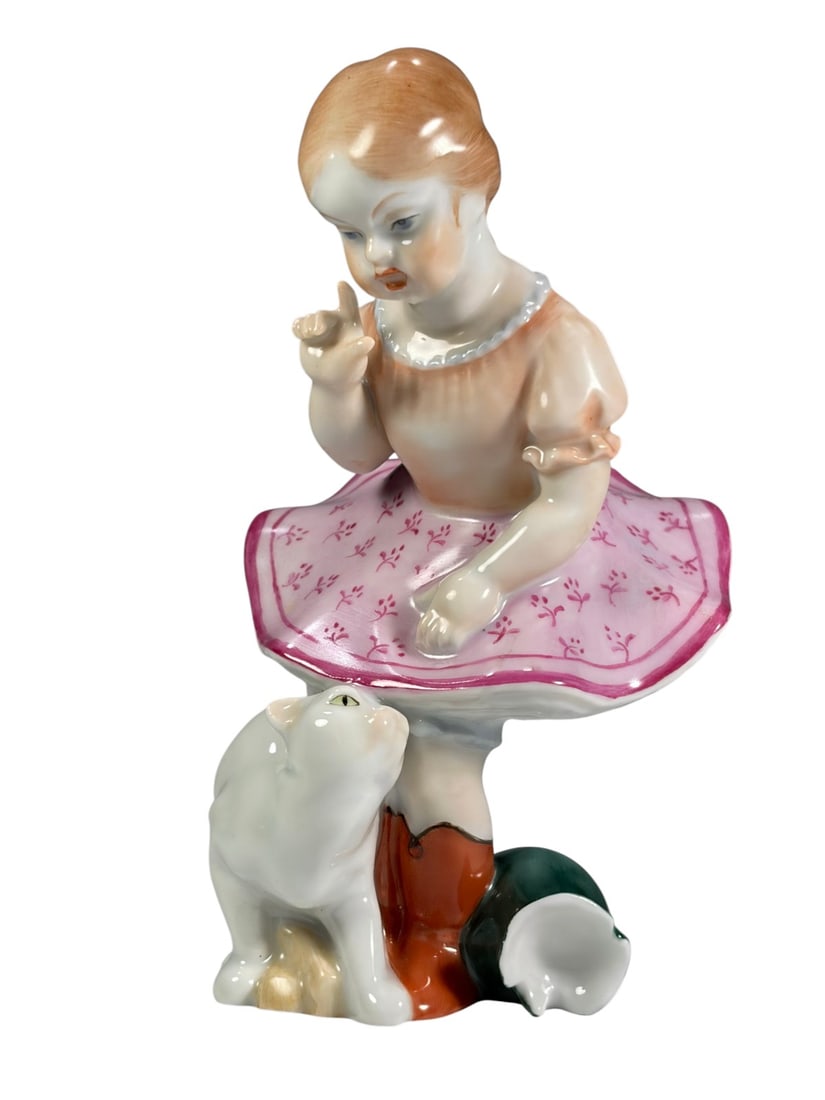 Herend Hungary Girl with Cat Porcelain Figurine (1 of 5)