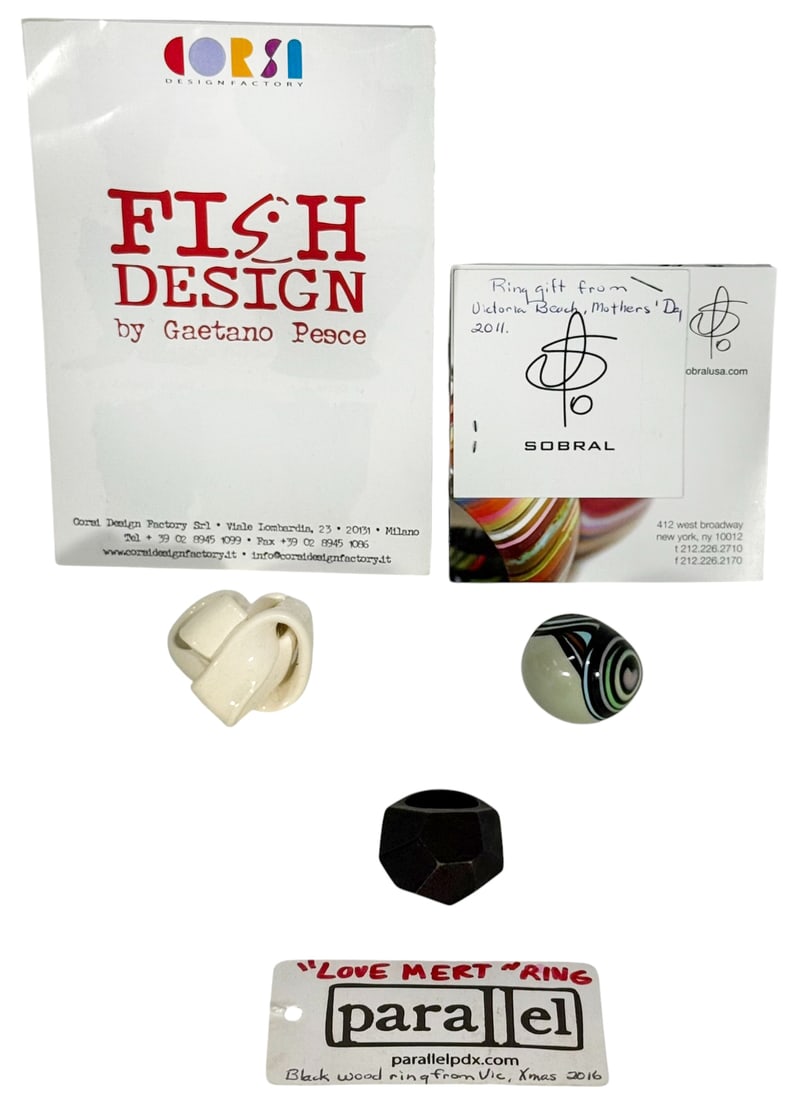 Parallel Gaetano Pesce & Sobral 3pc Designer Rings: Lot of three contemporary statement rings by noted designers. Includes a large faceted black wood ring titled the Love Mert ring by Parallel (Portland, OR), dated Christmas 2016; a soft resin Ribbon r