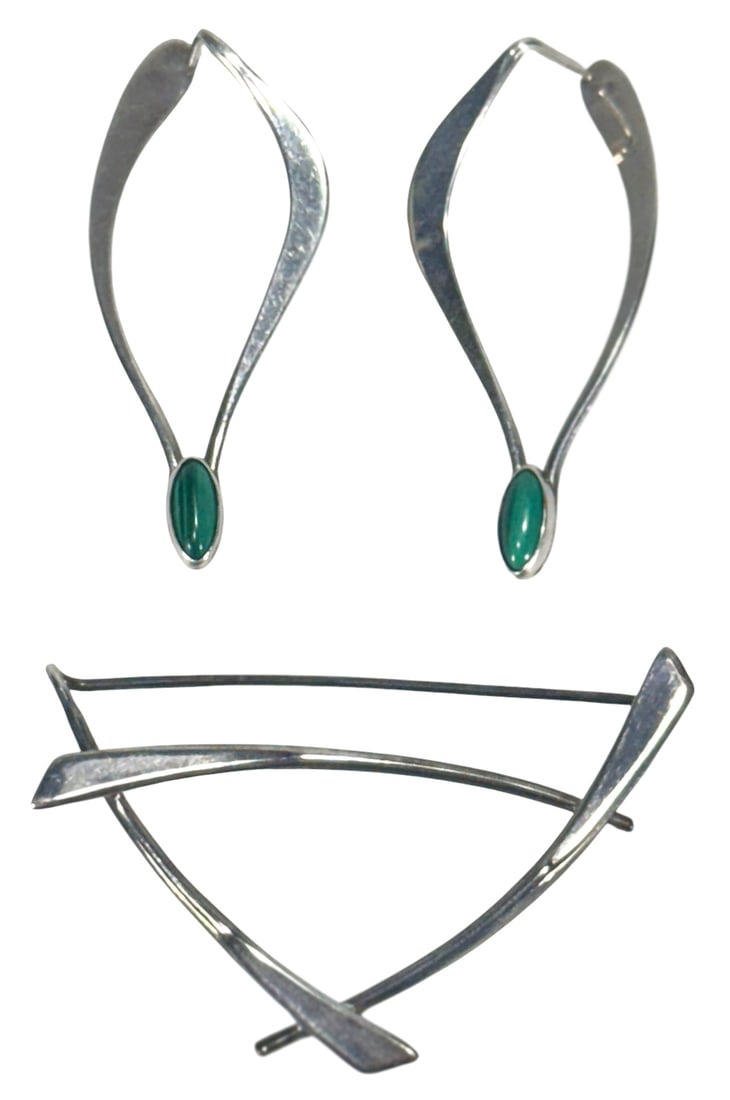 Ed Levin Sterling Silver Jewelry Suite SIGNED: Set of Ed Levin sterling silver jewelry, to include a pair of modernist malachite earrings and an abstract geometric pendant brooch. Each piece bears its incised signature markings to its reverse