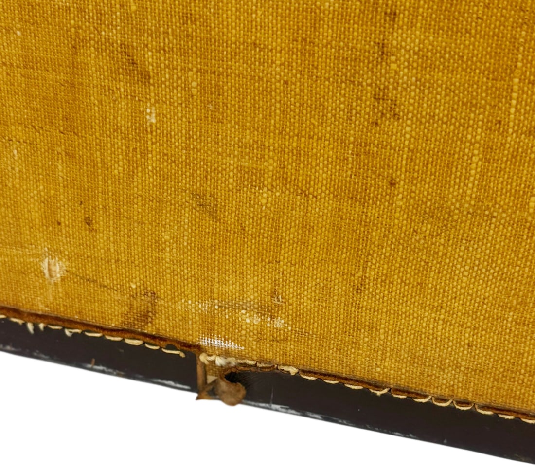 Singer 301A Portable Sewing Machine w/ Case - 15