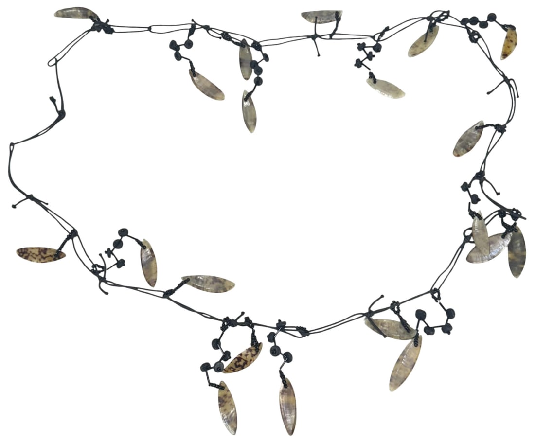 Designer Necklaces Murano, Feather, Shell etc 4pcs - 6