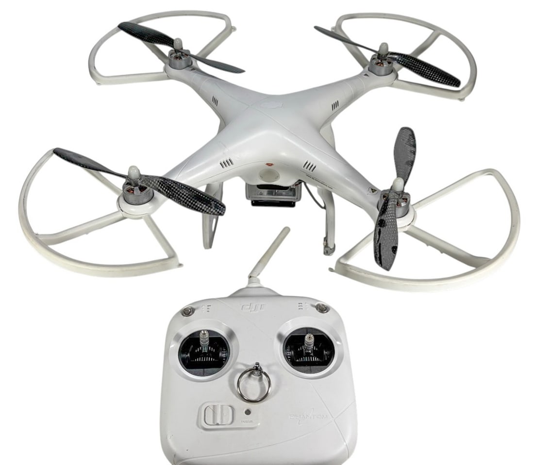 DJI Phantom Quadcopter Model SR6 2.4 GHz Drone (1 of 9)