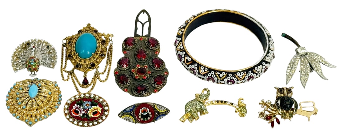 Vintage Costume Jewelry Brooches & Bracelet 10pcs (1 of 10)