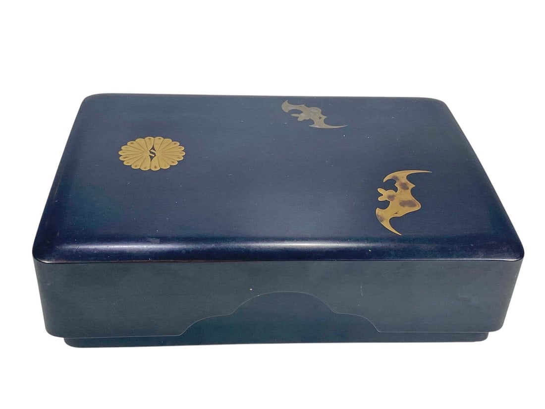 Antique Japanese Lacquer Poem Box w/ Bats SIGNED (1 of 8)