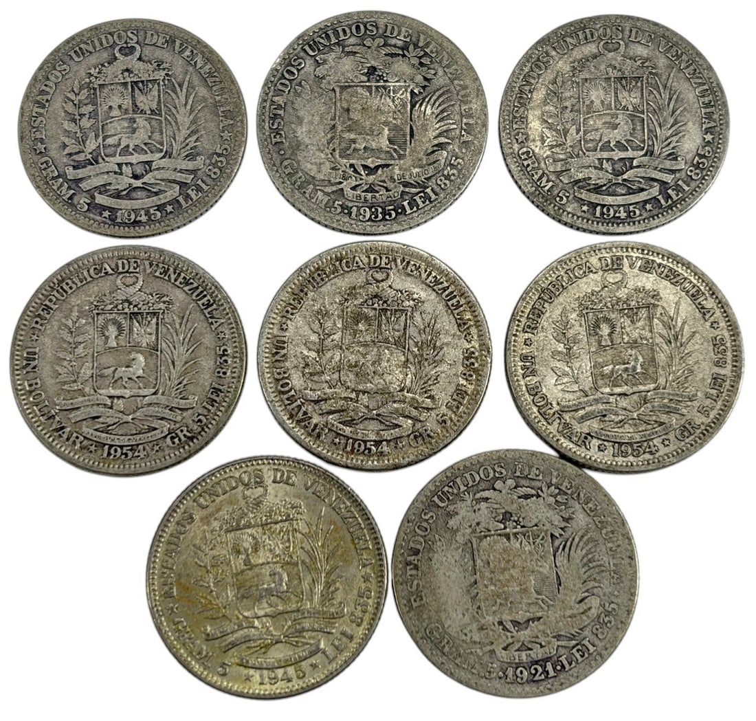 Venezuela 8 Bolivares .835 Silver Coins 40 g, 8 pc: Group of eight Venezuela silver coins depicting the bust of Simon Bolivar on the obverse and the national coat of arms on the reverse. Years include 1921, 1935, 1945, and 1954. Each coin measures appr