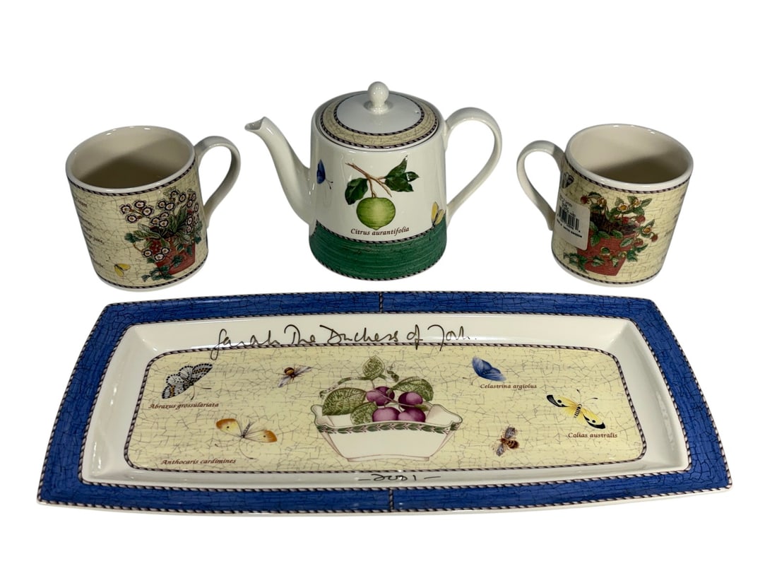 Wedgwood Sarahs Garden Porcelain 4pc Tea Set: Wedgwood, Sarahs Garden tea service for two, including four pieces comprising a teapot with lid, two mugs, and a rectangular serving tray, produced in Queens Ware and made in England circa 1997. The t