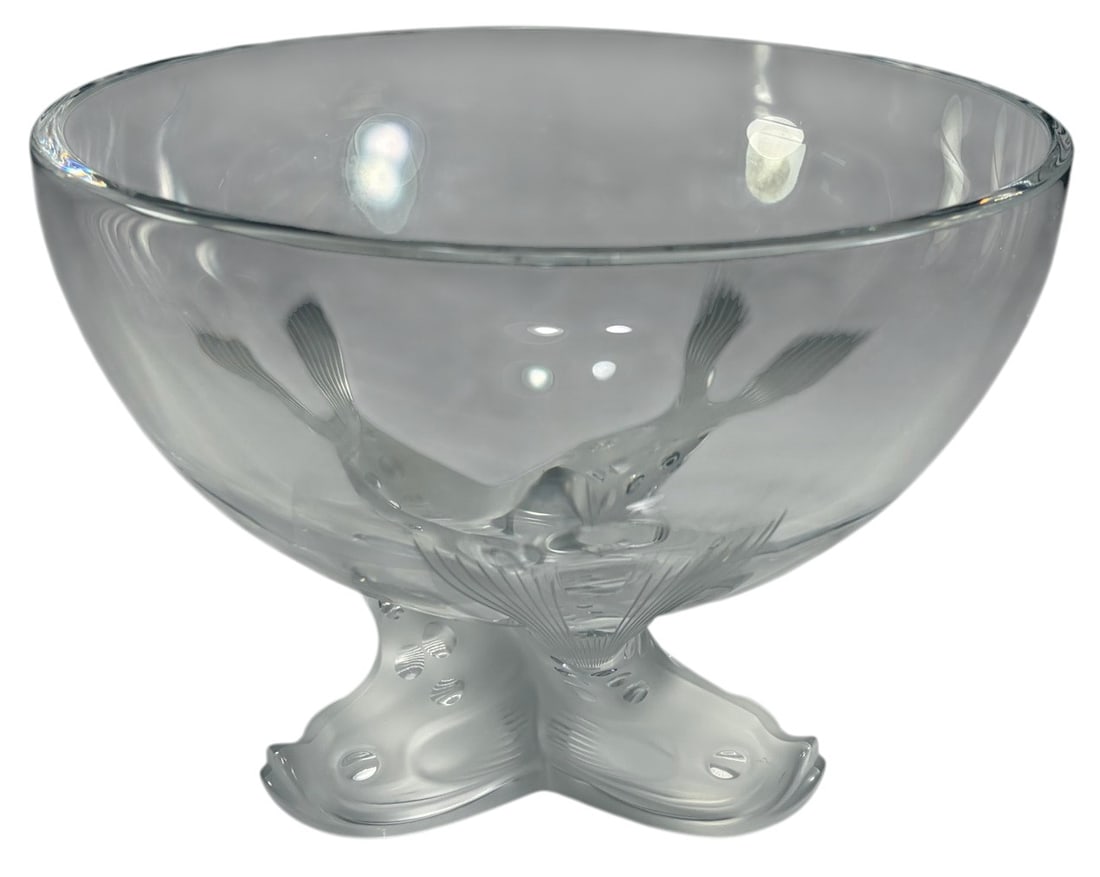Lalique France Igor Large Crystal Caviar Bowl: Lalique France Igor crystal caviar bowl, clear and frosted glass, pedestal with three detailed fish supports, wide bowl form, satin and polished contrast, etched 'Lalique France,' signature aquatic de