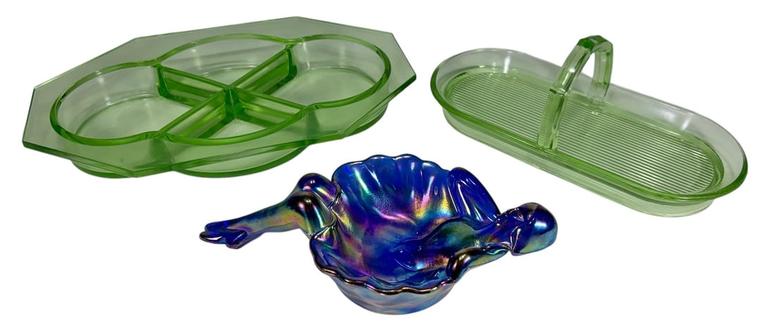 Carnival Soap Dish & 2 Green Glass Items 3pc LOT: Group of three glass vanity items. Includes one Mosser carnival glass soap dish with 'Bathing Beauty' motif, marked on underside; and two green glass items, comprising one divided dish with four compa
