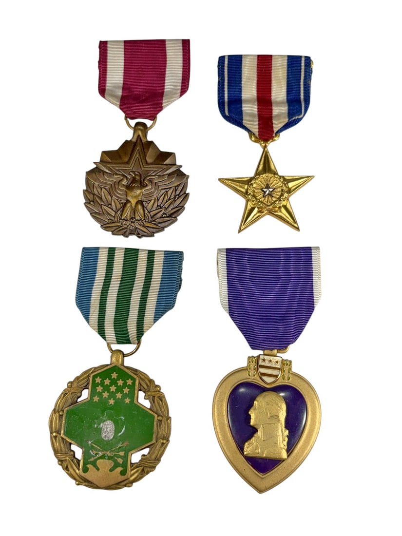 Assorted US Military Service Medals 4pc LOT (1 of 4)
