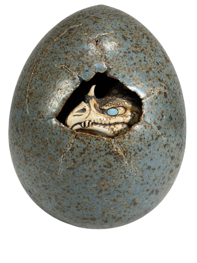 Dennis Thompson Dragon Snob Hog Egg Sculpture (1 of 5)