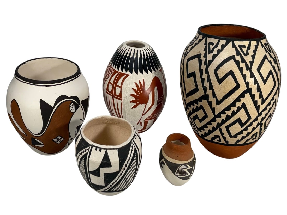 Native American Pottery Seed Pots & Vessels 5pcs (1 of 10)