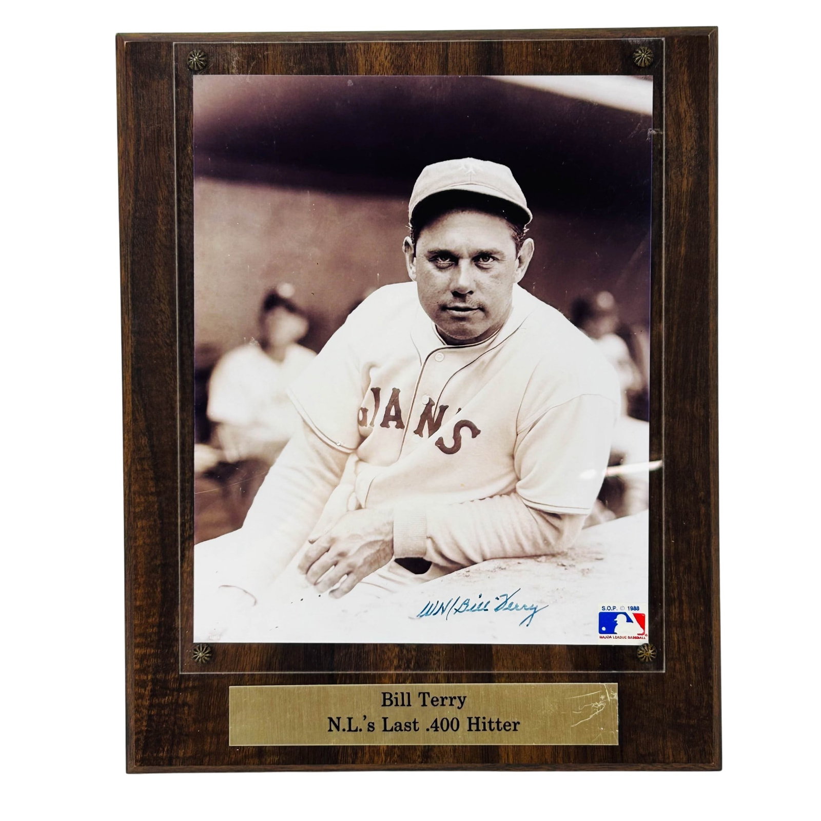Bill Terry NY Giants HOF B&W Photo Plaque SIGNED: Bill Terry (1898-1989) nicknamed Memphis Bill black and white photograph. Features an image of the New York Giants Hall of Fame first baseman in uniform, mounted under acrylic within a wooden frame.