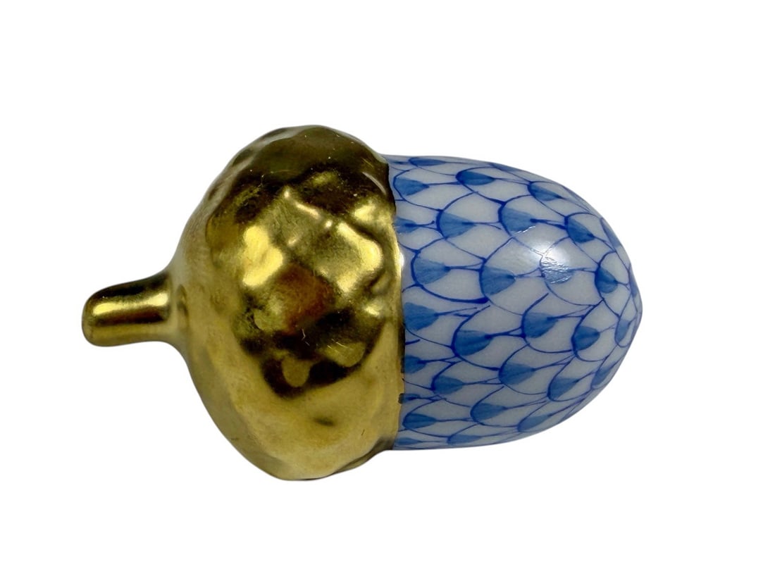 Herend Hungary Blue Fishnet Acorn Figurine w/ Box (1 of 4)