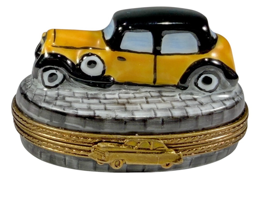 Limoges France Peint Main Yellow Car Trinket Box (1 of 4)