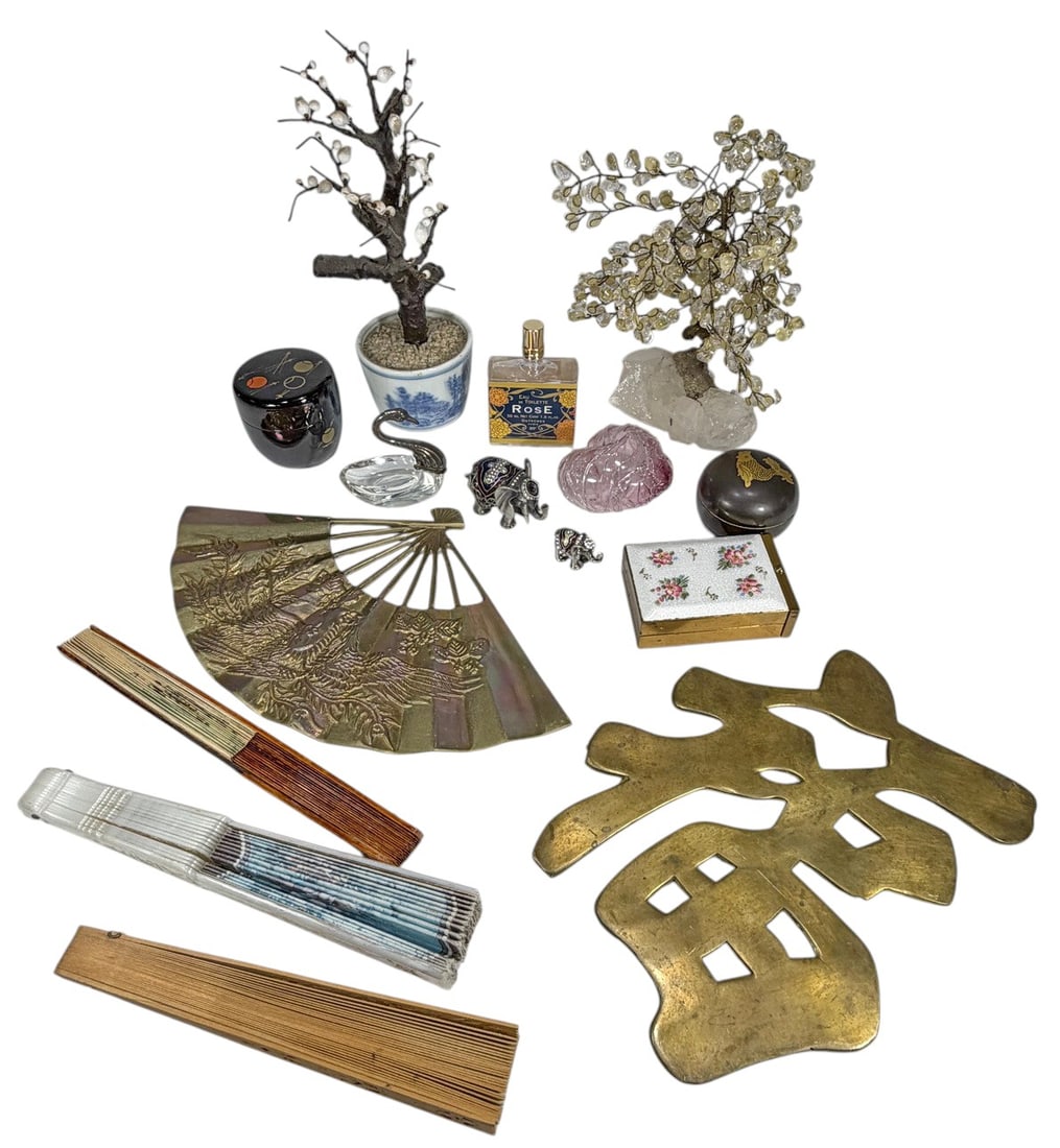 Mix Asian Decorative Objects & Accessories 15pcs: Assorted group of fifteen Asian decorative objects including folding fans, lacquer boxes, miniature decorative trees, carved and figural ornaments, perfume bottle, porcelain box, and assorted tabletop