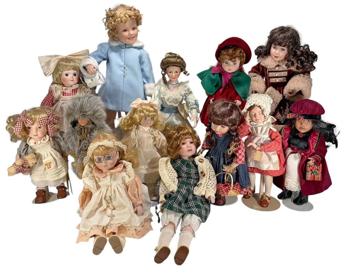 Assorted Porcelain & Collector Character Dolls 13p (1 of 6)