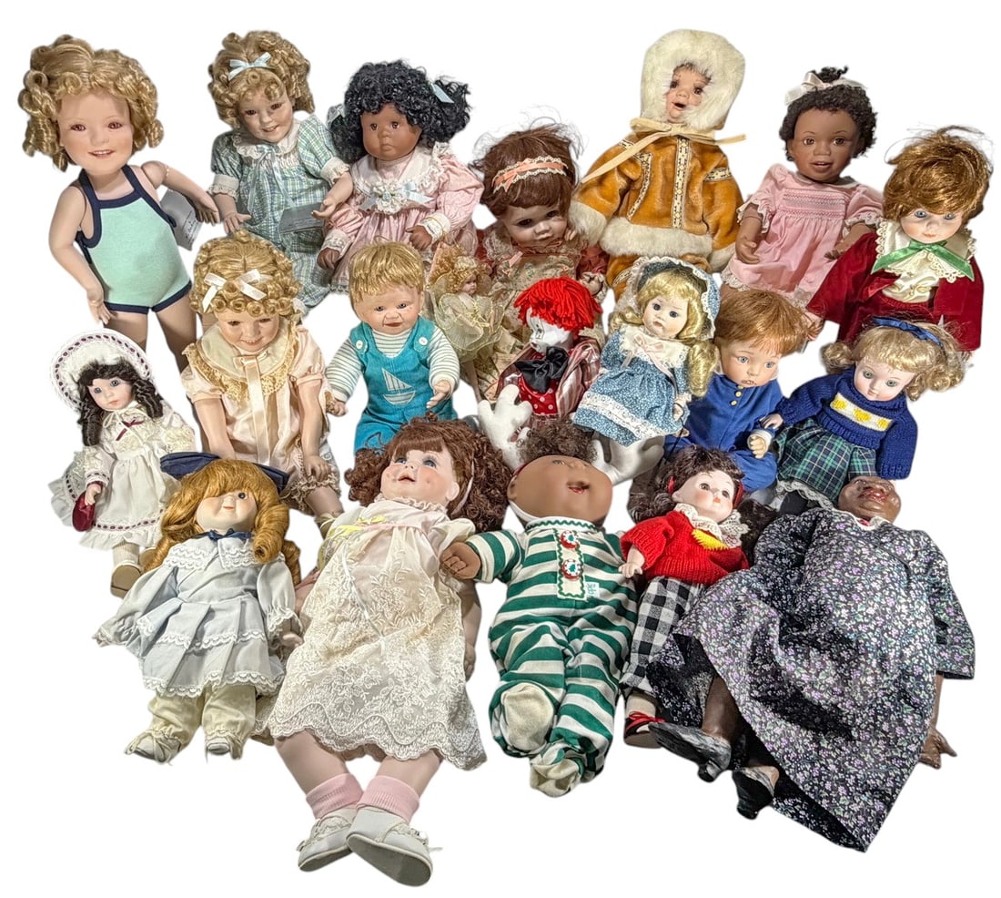 Assorted Collector Dolls & Porcelain Dolls 20pcs (1 of 6)