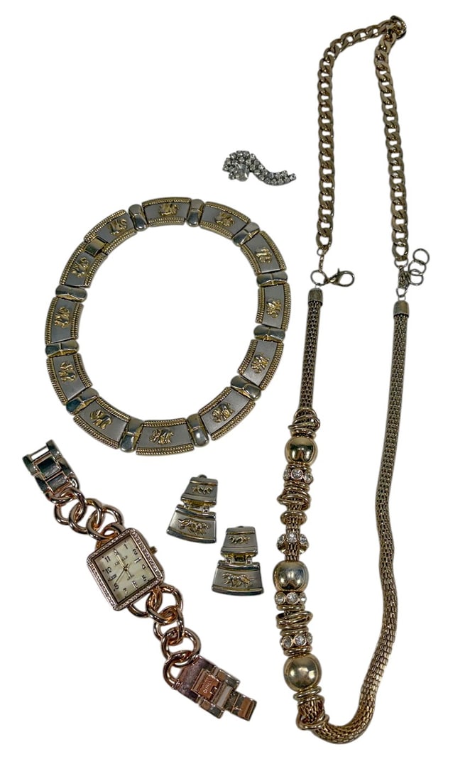 Vintage Fashion Costume Jewelry & Watch 6pc LOT: Group of six vintage costume jewelry pieces including a two tone elephant link necklace with matching clip earrings measuring approximately 20 inches long, mesh and rhinestone chain necklace, gold ton