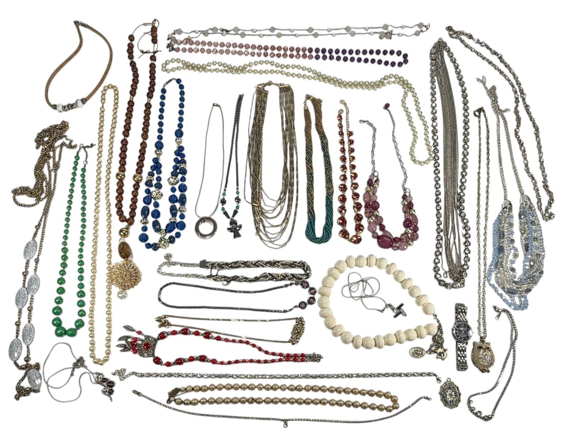 Fashion Costume Jewelry Necklaces & Watches 31pcs (1 of 8)