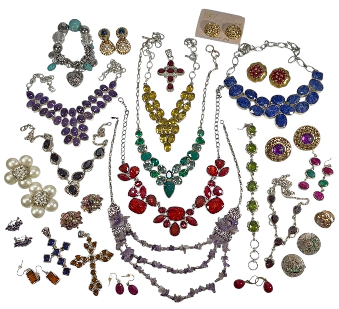 Assorted Vintage Fashion Costume Jewelry 37pc LOT (1 of 8)