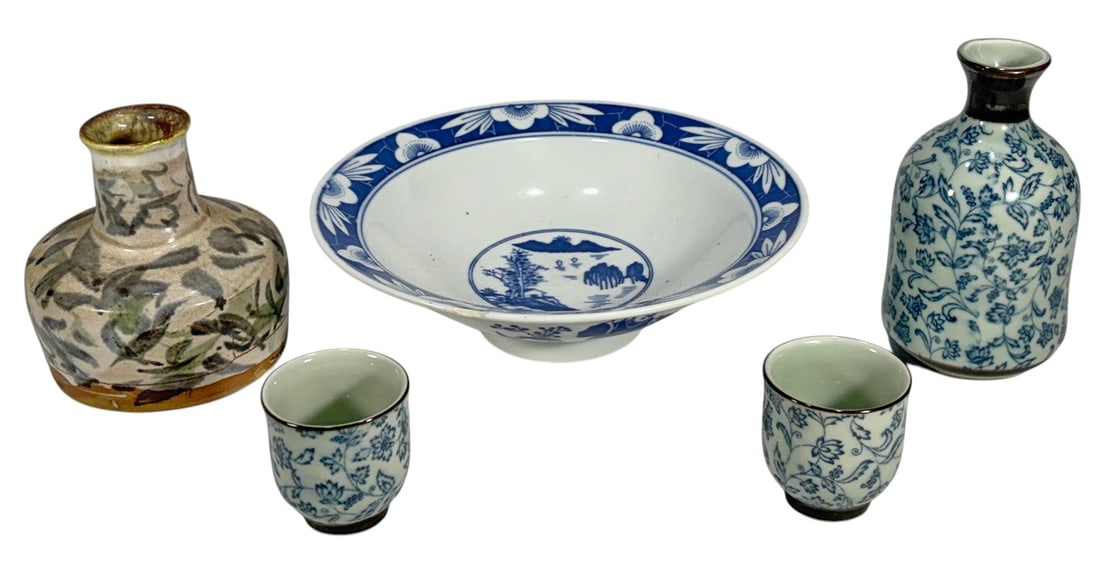 Asian Porcelain Sake Service Tableware 5pc LOT (1 of 8)