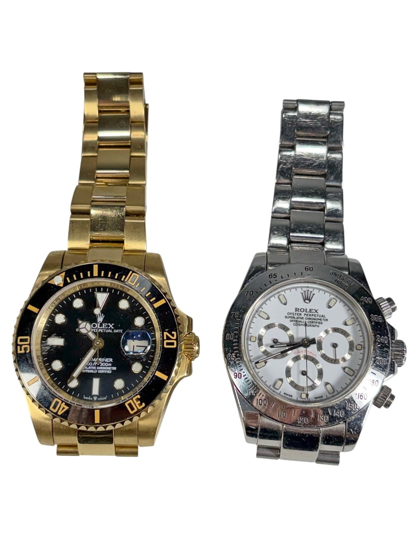 Rolex Style Watches Daytona & Submariner 2pc LOT: Rolex-style watches. Includes a Daytona chronograph style watch with white dial and stainless steel bracelet, and a Submariner Date style watch with black dial, black bezel, and gold-tone bracelet. La