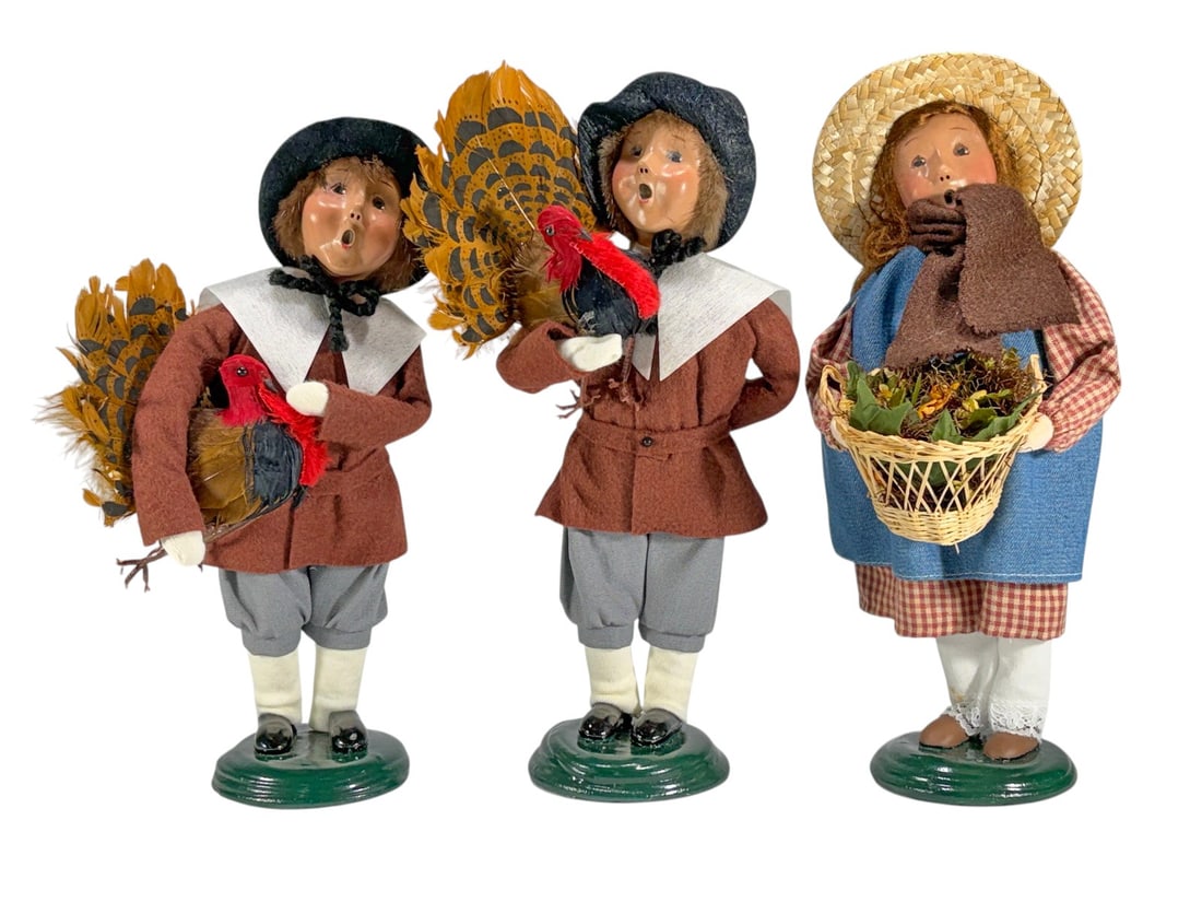 Byers' Choice Thanksgiving Carolers Figures 3pcs (1 of 4)