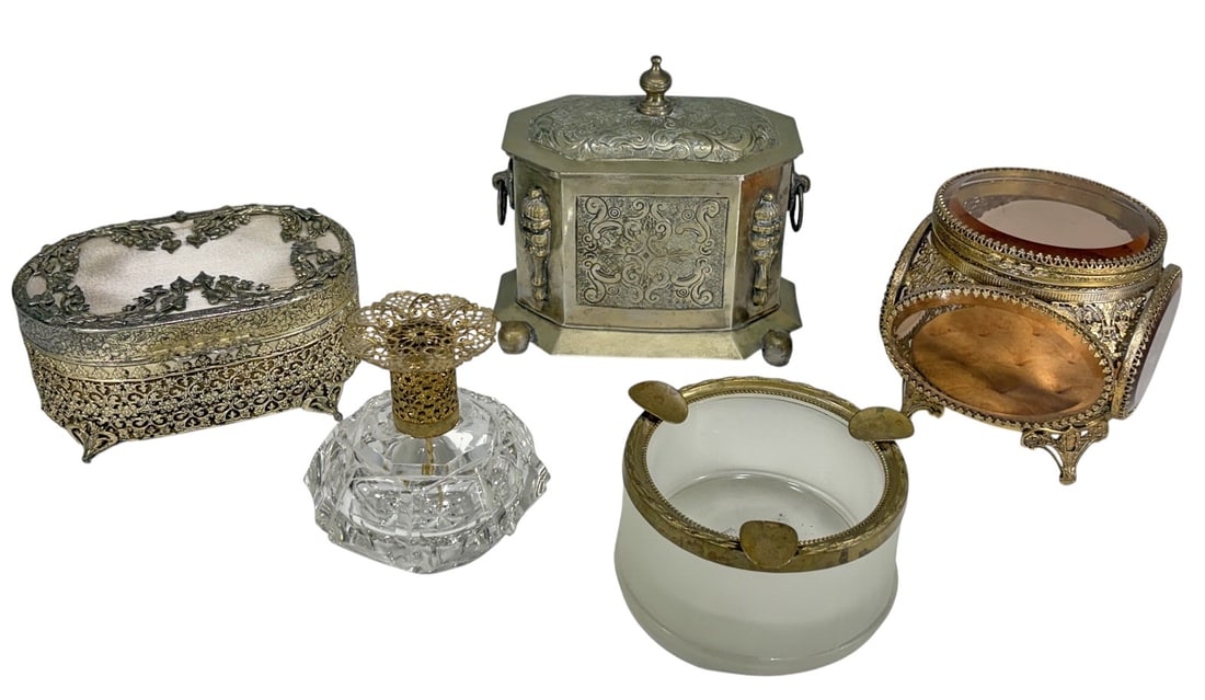 Assorted VTG Boxes Ashtray & Perfume Bottles 5pcs (1 of 9)