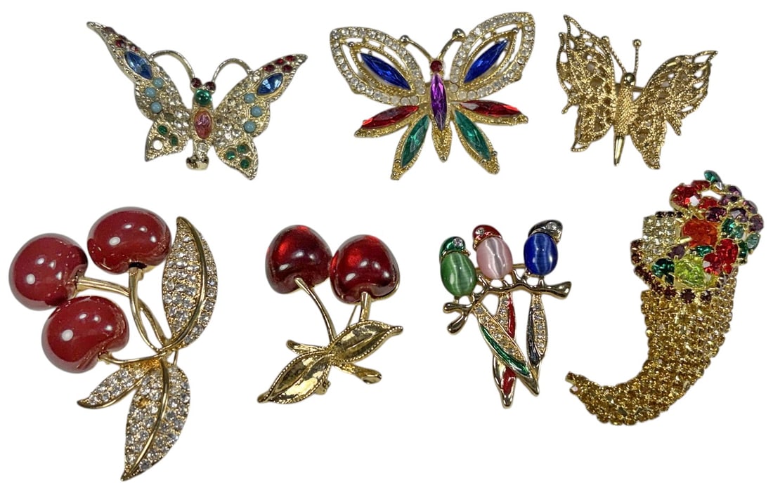 Assorted Butterfly & Fruit Brooches Pins 7pc LOT (1 of 8)
