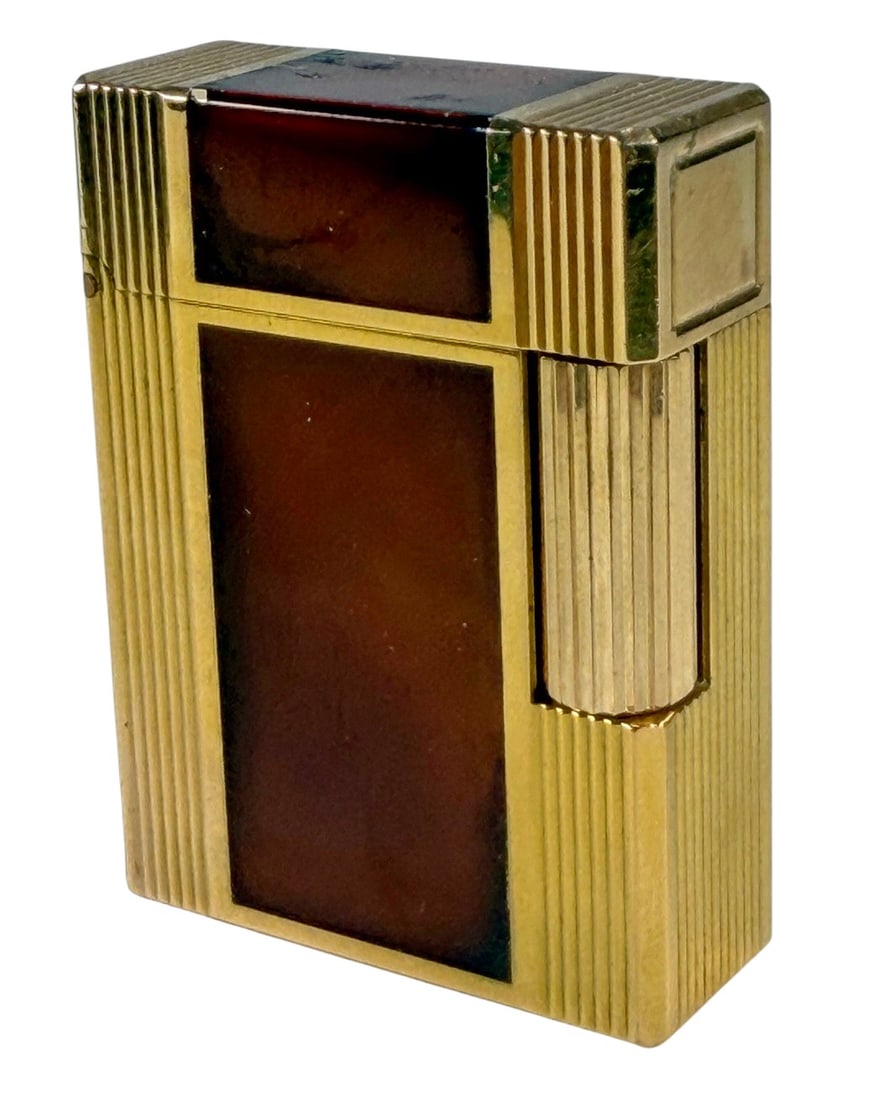 VTG S.T. Dupont Ligne 1 & Laque de Chine Lighter: French S.T. Dupont Ligne 1 pocket lighter featuring a gold-plated body with brown Laque de Chine panels. Classic rectangular form with ribbed side accents and signature roller ignition. Marked S.T. Du