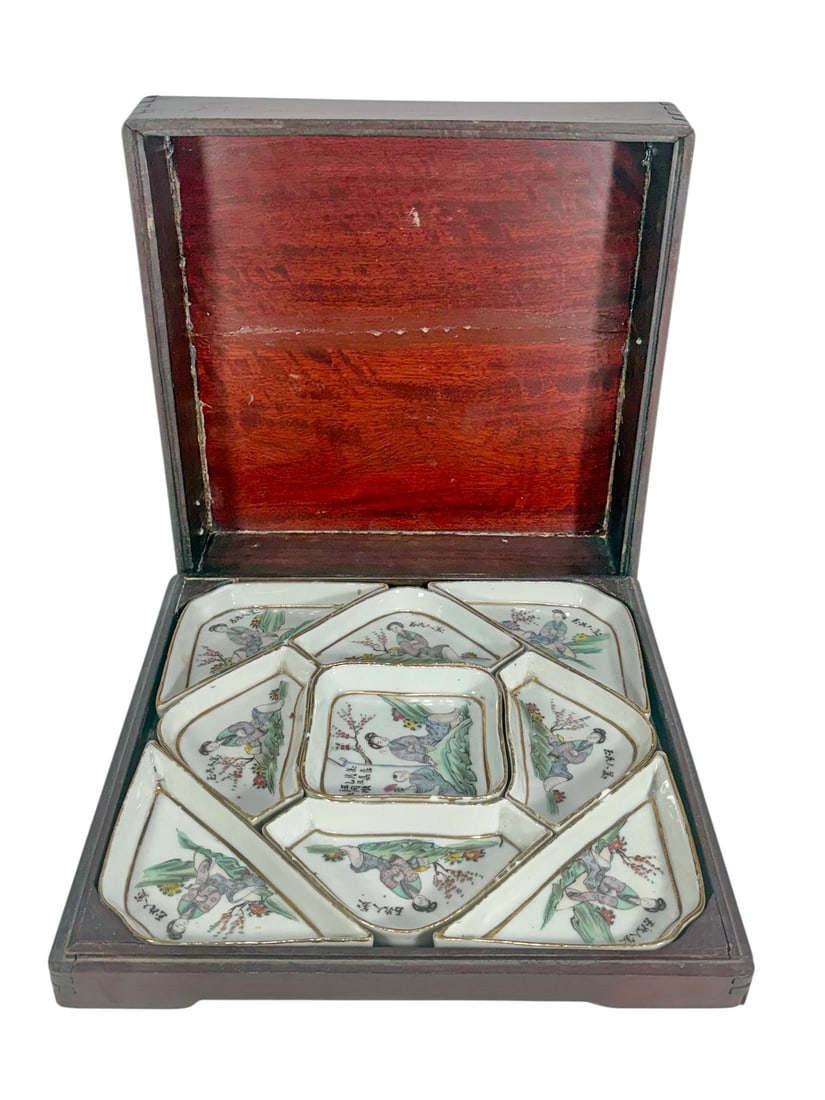 Chinese Porcelain Figural Serving Set w/ Wood Case: Large Chinese Yixing zisha ceramic fishbowl or bonsai planter decorated with finely detailed monochrome scenes of mounted warriors and attendants in a continuous landscape setting. The vessel features