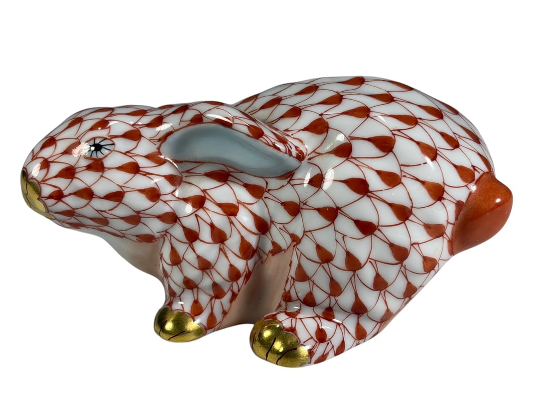 Herend Hungary Fishnet Rust Crouching Rabbit Fig (1 of 4)