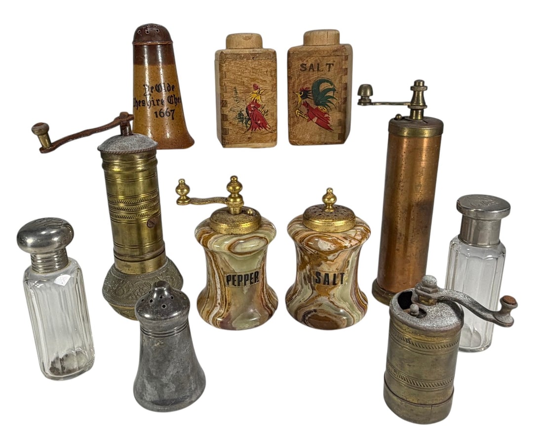 Assorted Salt Pepper Shakers & Grinders Mixed 12pc (1 of 11)